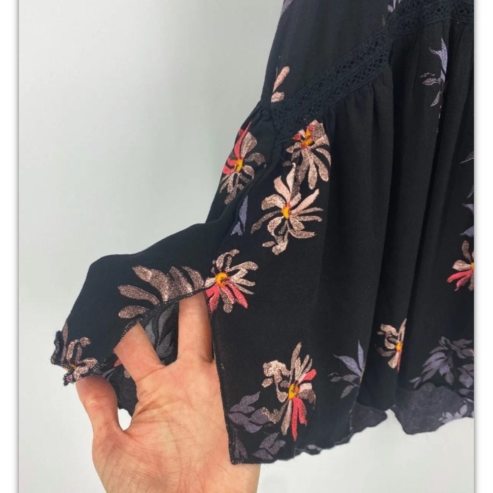 Gentle Fawn GF Floral Peach Pink Purple on Black Loose Tank with Baby Buttons S - Picture 4 of 6
